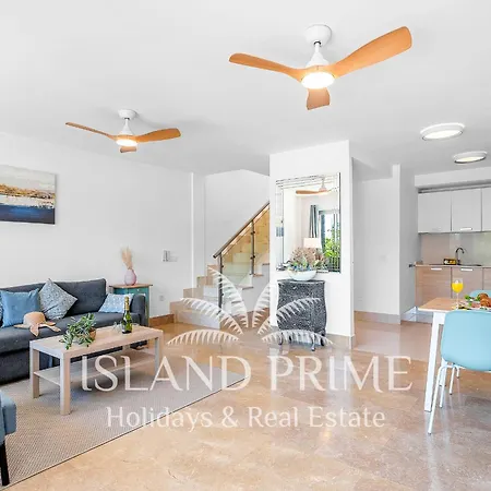 Villa Seaviews Family In Seaside Complex In Amarilla Golf Sbv30 *